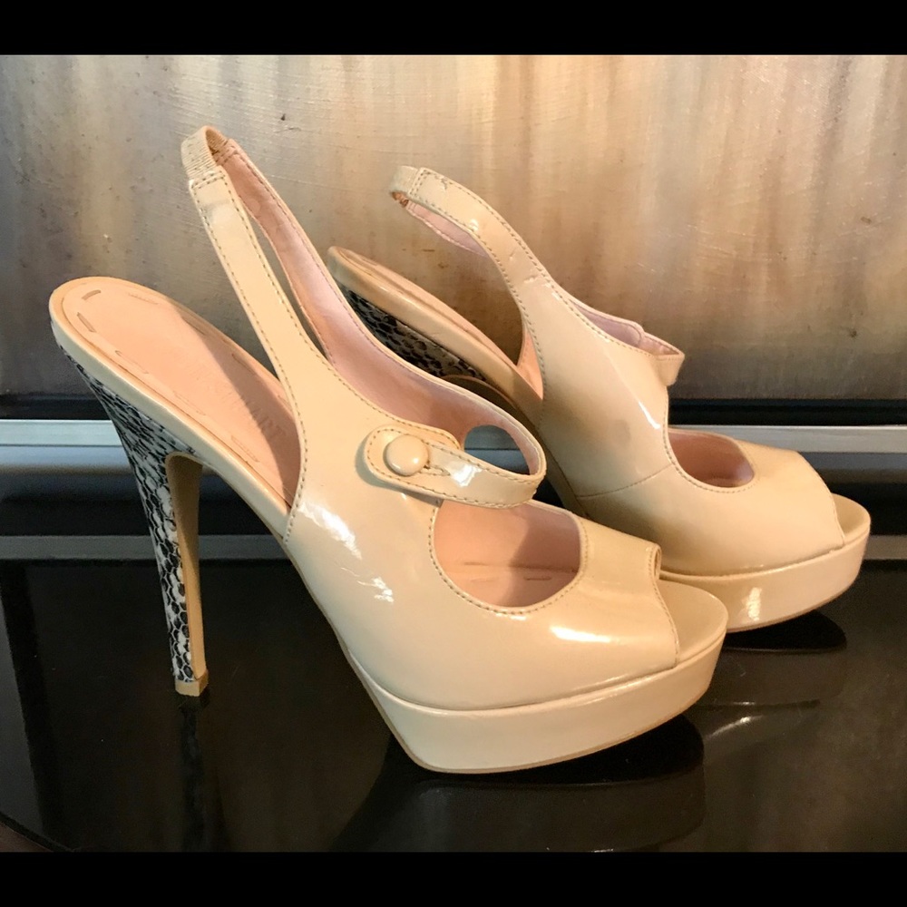 Colin Stuart Vintage Nude Platform Pump